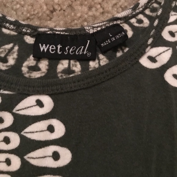 Tank top - Picture 2 of 4